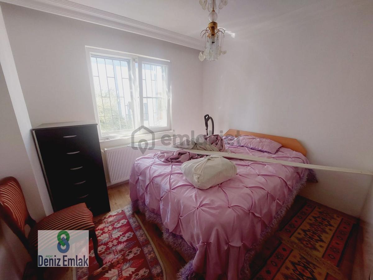 Denizden Gürede Denize 300 M Geniş Bahçeli Köşe Satılık 4+1 Villa. - 9