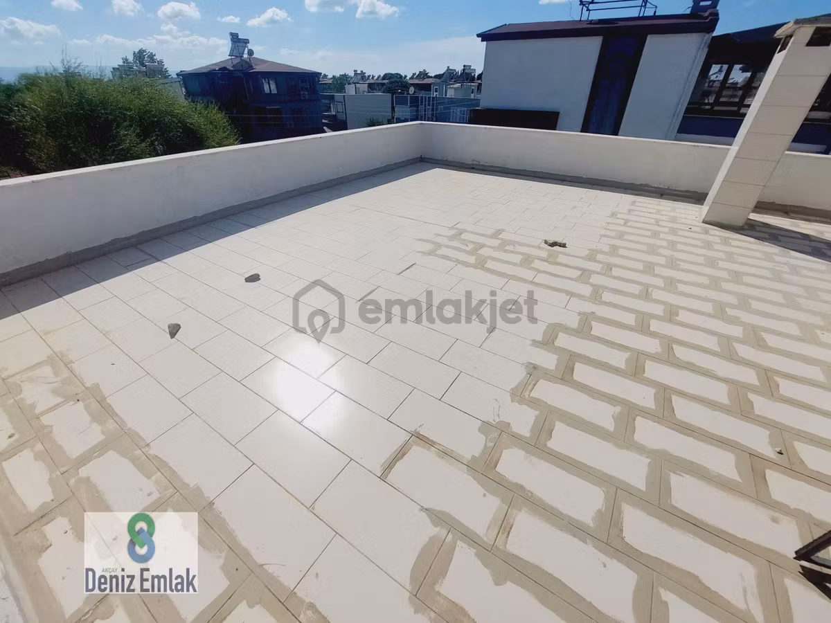 Denizden Gürede Denize 300 M Geniş Bahçeli Köşe Satılık 4+1 Villa. - 26