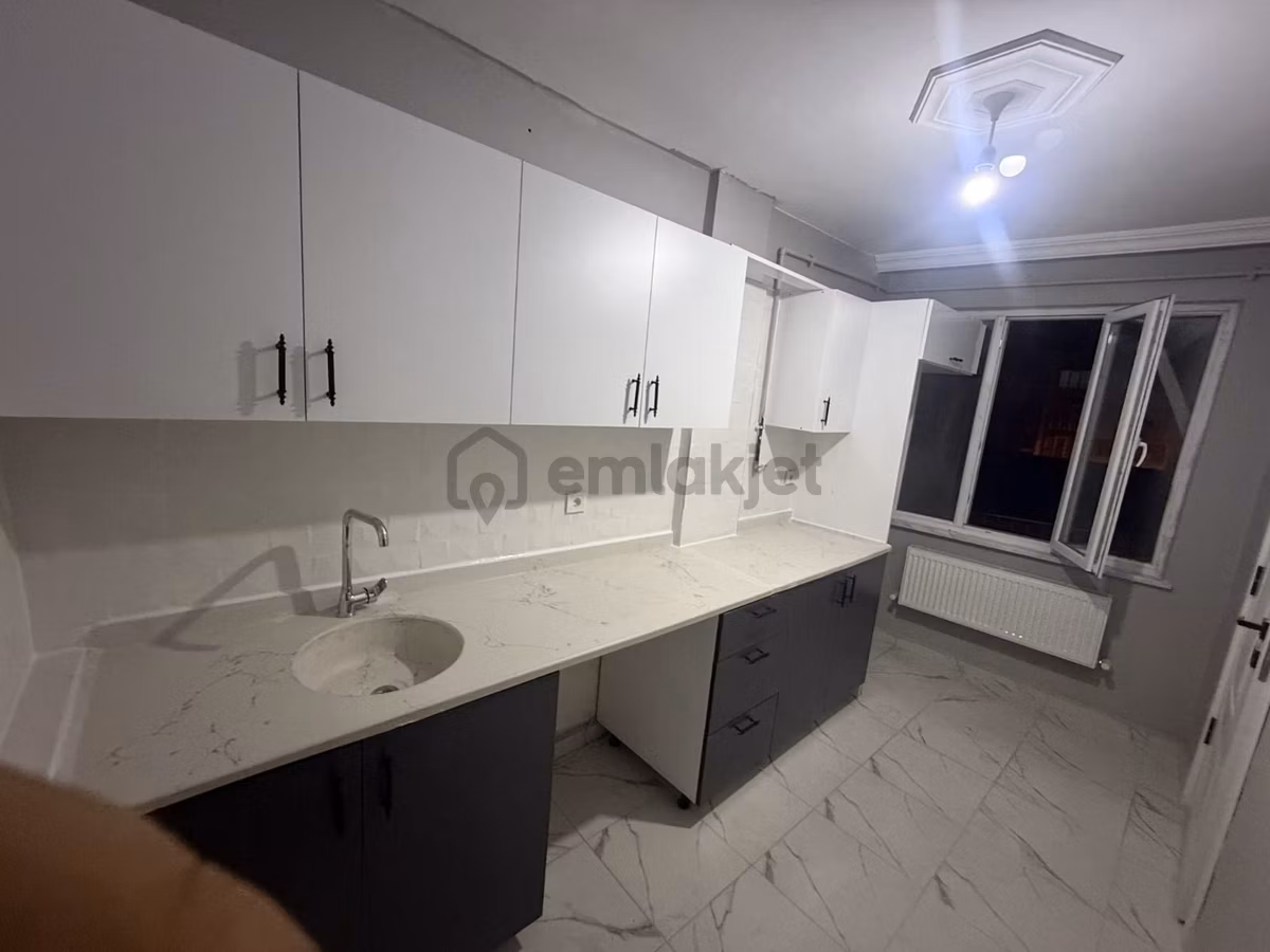 Samsun İlkadım Derebahçe Mahallesinde Kiralık 2+1 Daire - 2