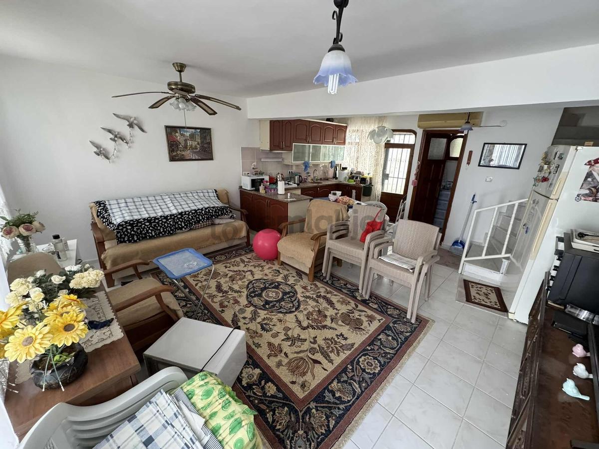 Sığacık'da Site İçerisinde Deniz Manzaralı Satılık Villa - 10