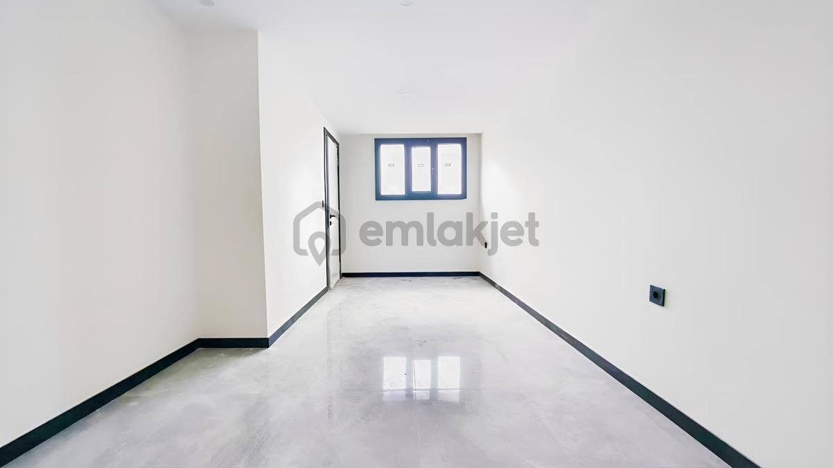 Pelitlibağda Geniş 1+1 Teraslı Kiralık Apart - 6