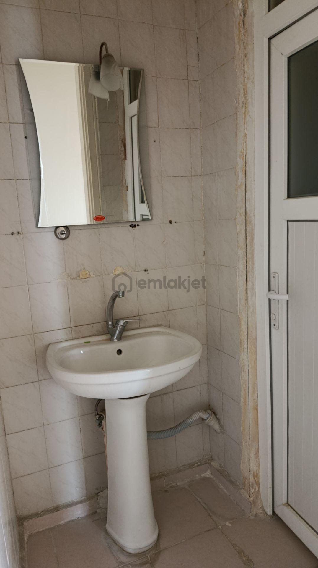 4 Oda Doğalgazlı Emniyet Caddesine Yakın - 14