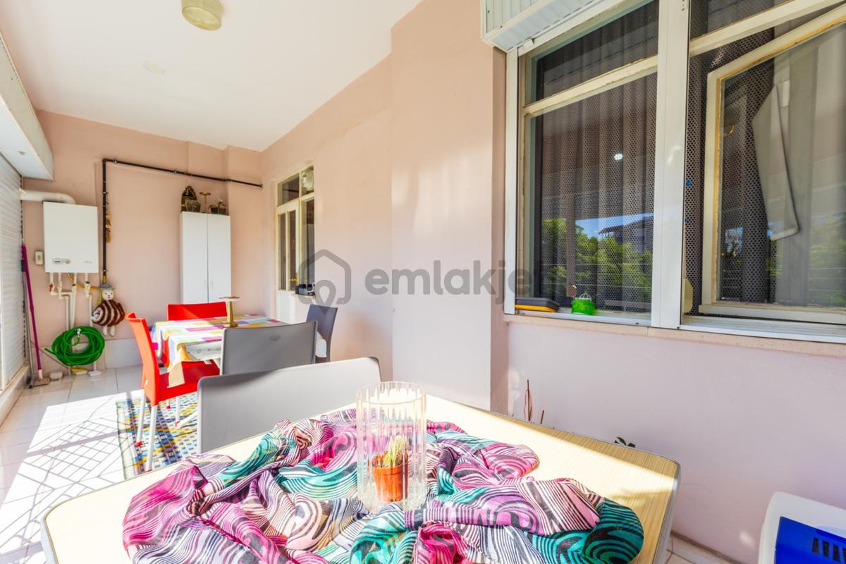 Muhteşem Lokasyonda 3+1arakat Satılık Daire - 29
