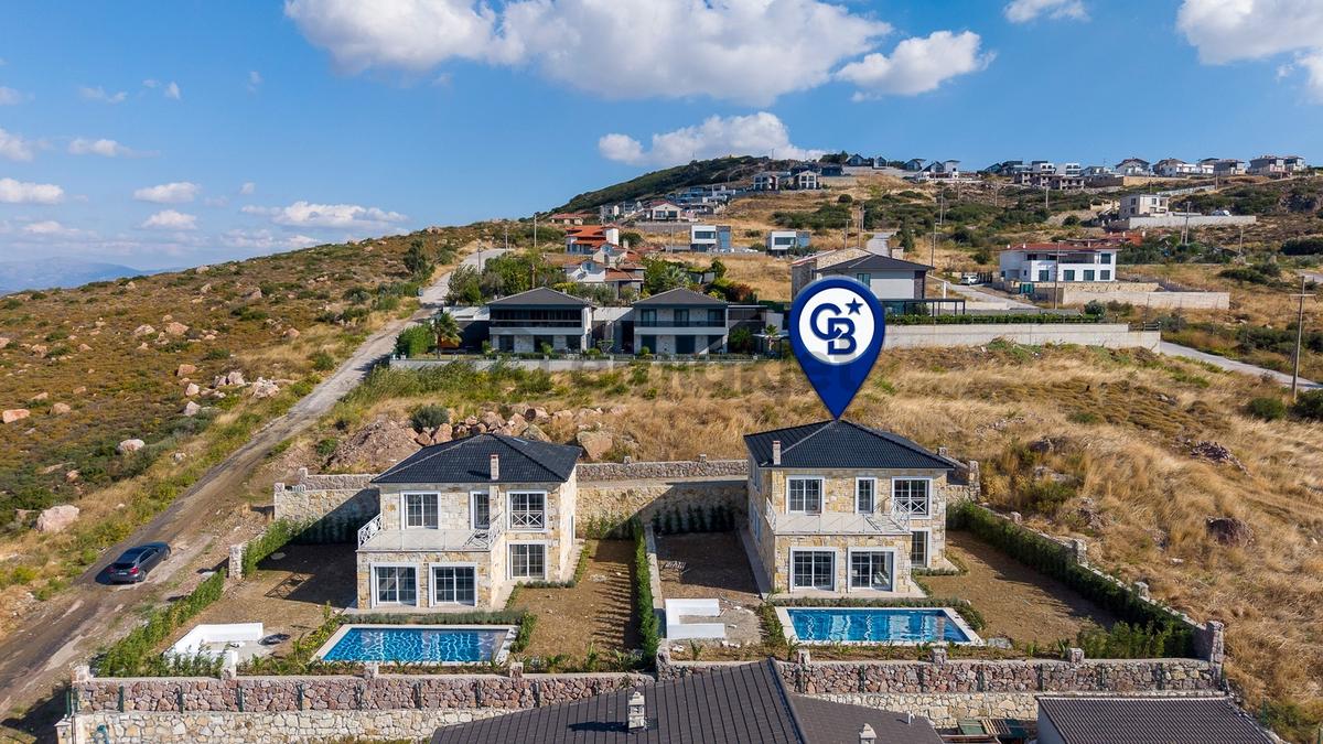 Foçaköy'de Satılık 5+1 Tam Müstakil Havuzlu Villa - 33