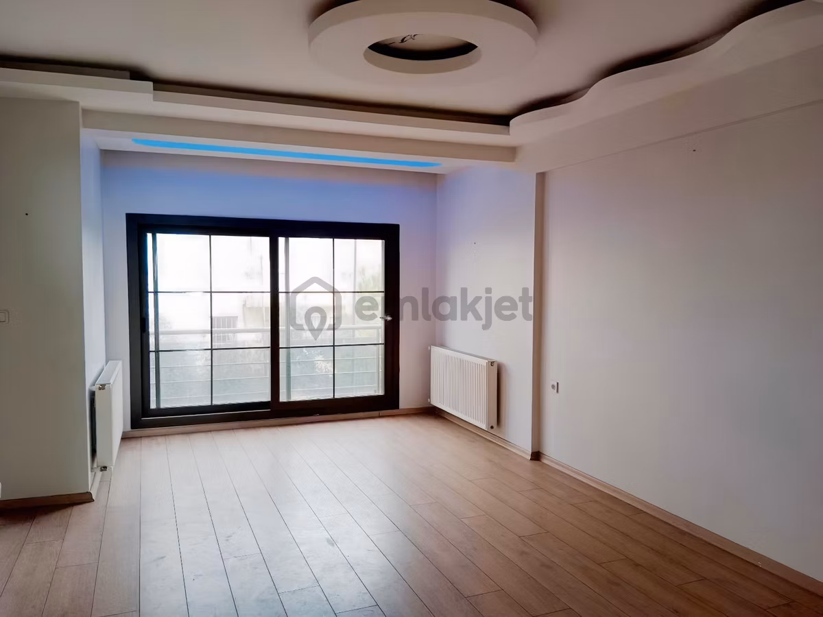 Buca Şirinkapıda Ebeveyn Banyolu Geniş 2+1 Lüks Daire - 19