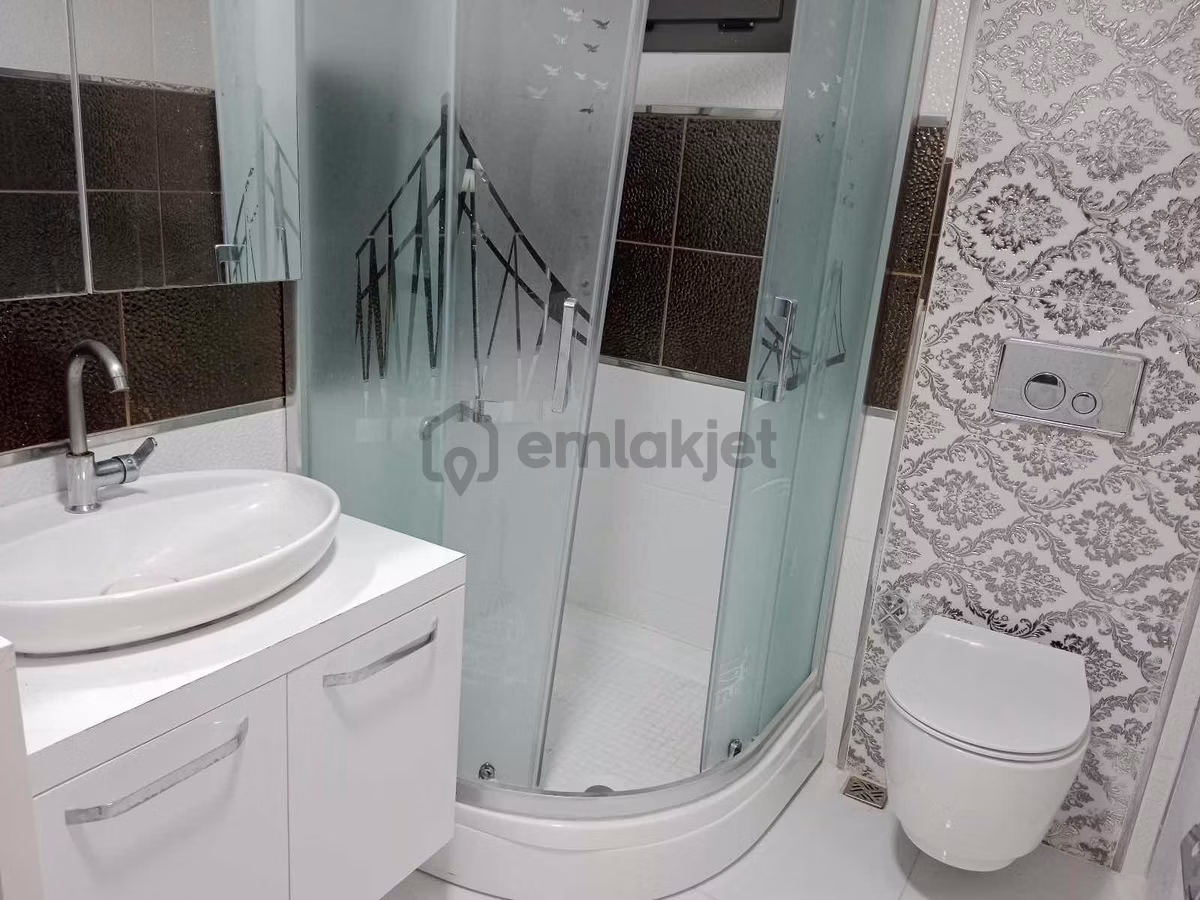 Buca Şirinkapıda Ebeveyn Banyolu Geniş 2+1 Lüks Daire - 26