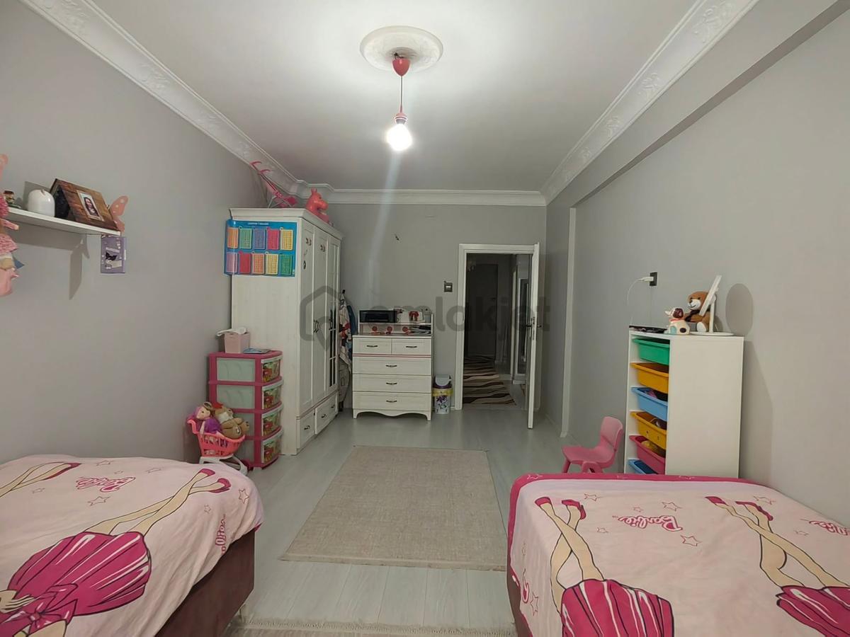 Nasreddin Emlaktan 24 Ağustos Caddesi Üzeri Satılık Bakımlı Daire - 7