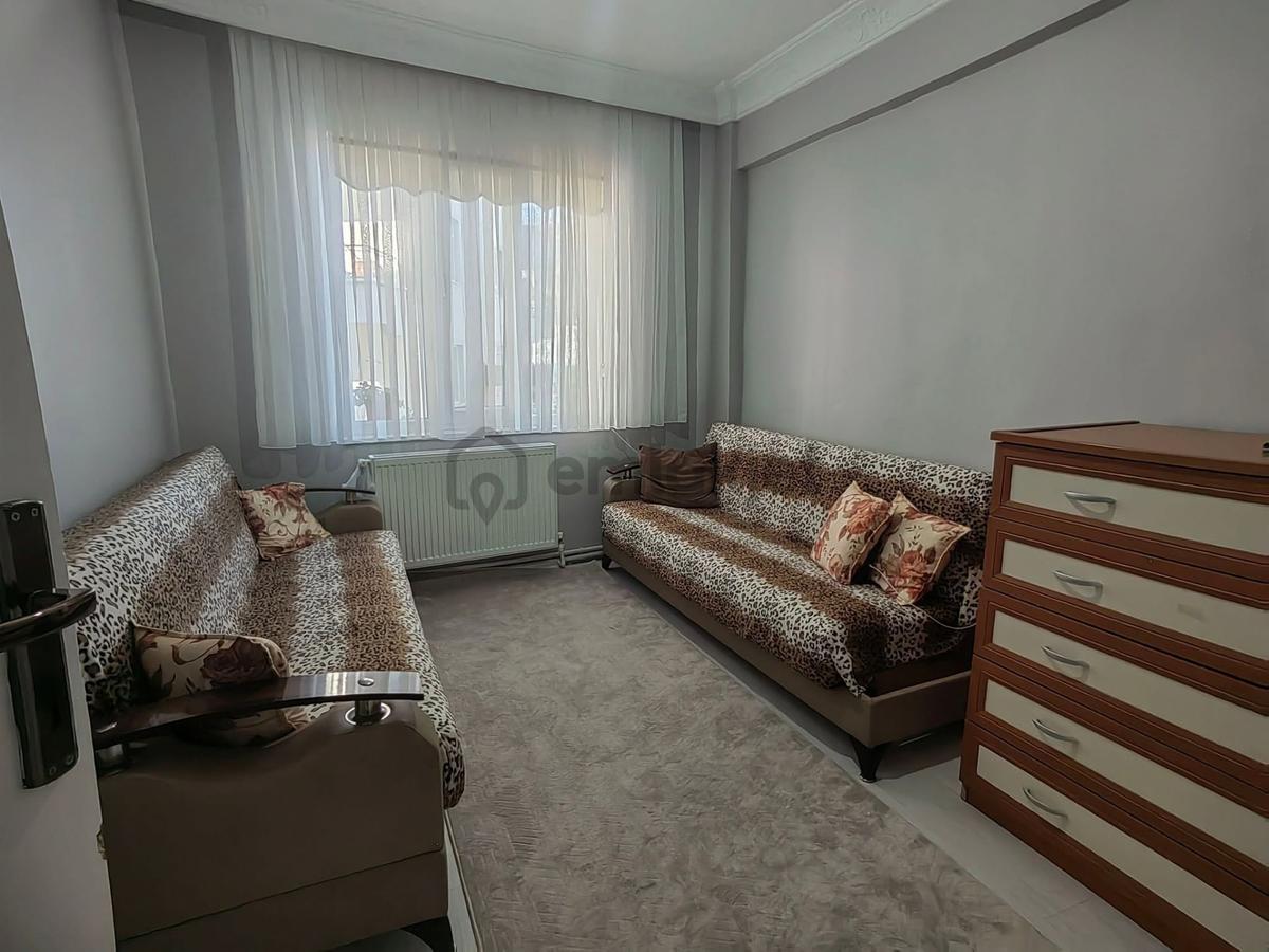 Nasreddin Emlaktan 24 Ağustos Caddesi Üzeri Satılık Bakımlı Daire - 2