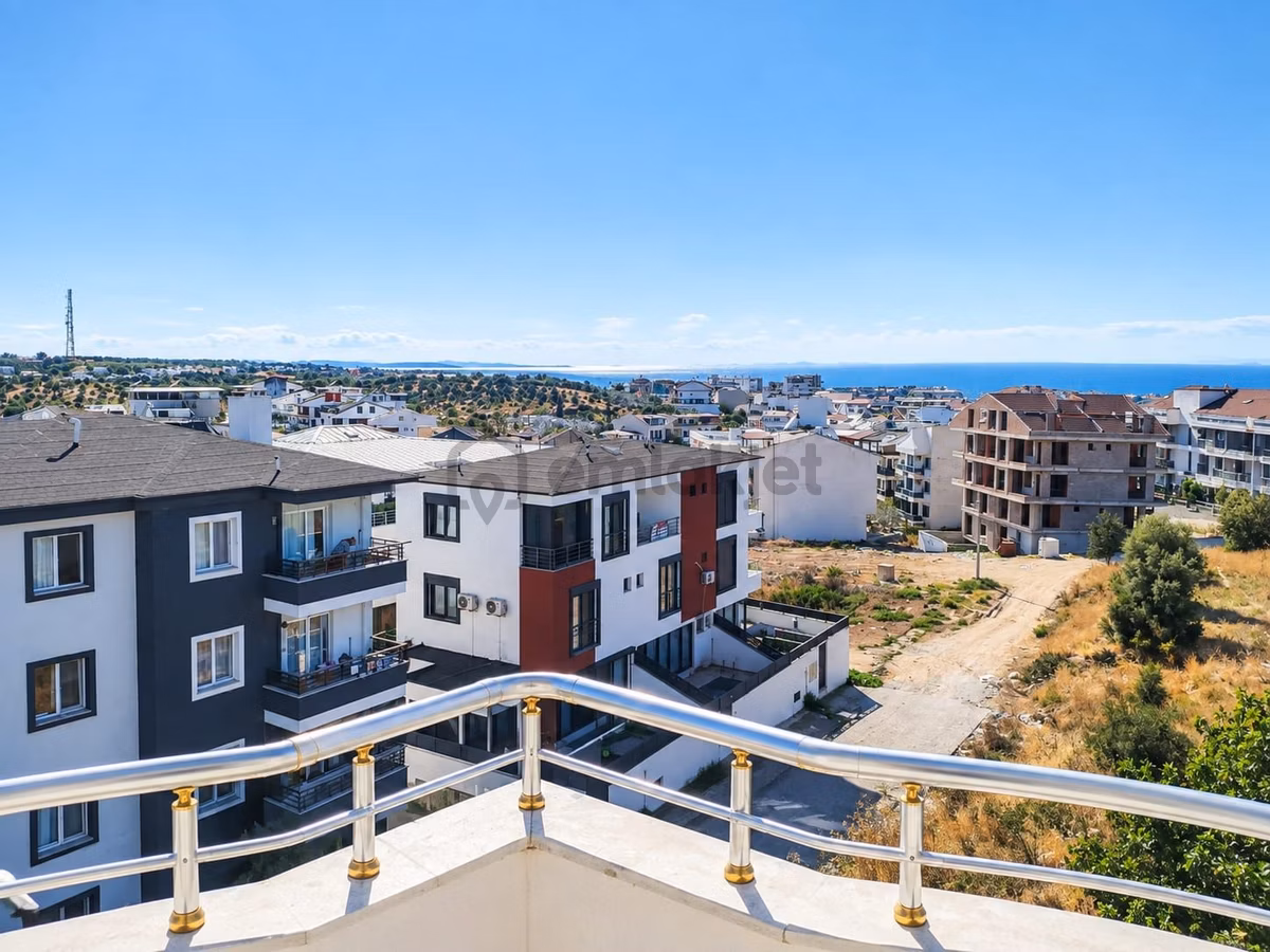 Deniz Manzaralı Uygun Fiyatlı 3+1 Daire - 8