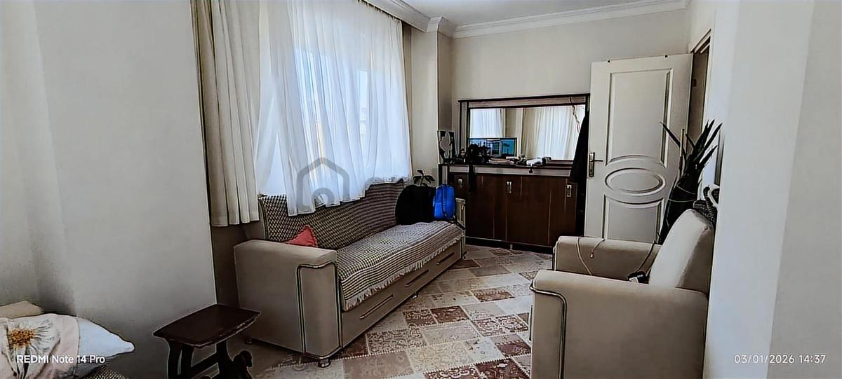 Ahatlı'da Dört Cepheli 3+1 Dublex 300 M2 - 22
