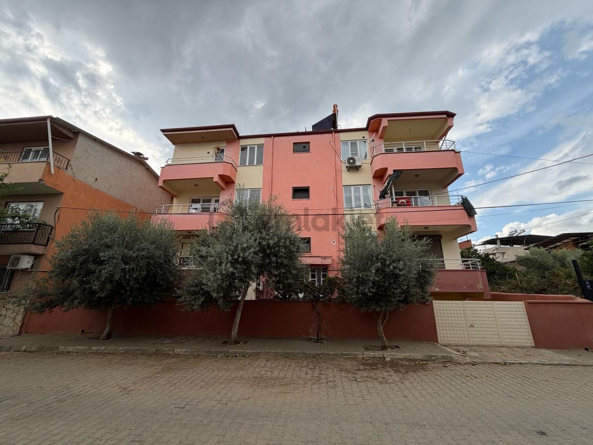Nazilli Dallıca'da Geniş Balkonlu Kiralık 3+1 Daire