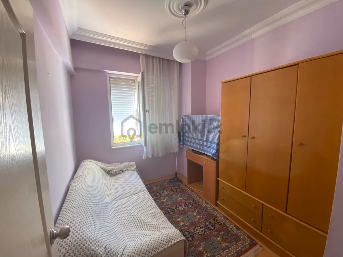 Liman Mahallesinde Çatı Dubleks 4+1 Eşyalı Kiralık Daire - 14