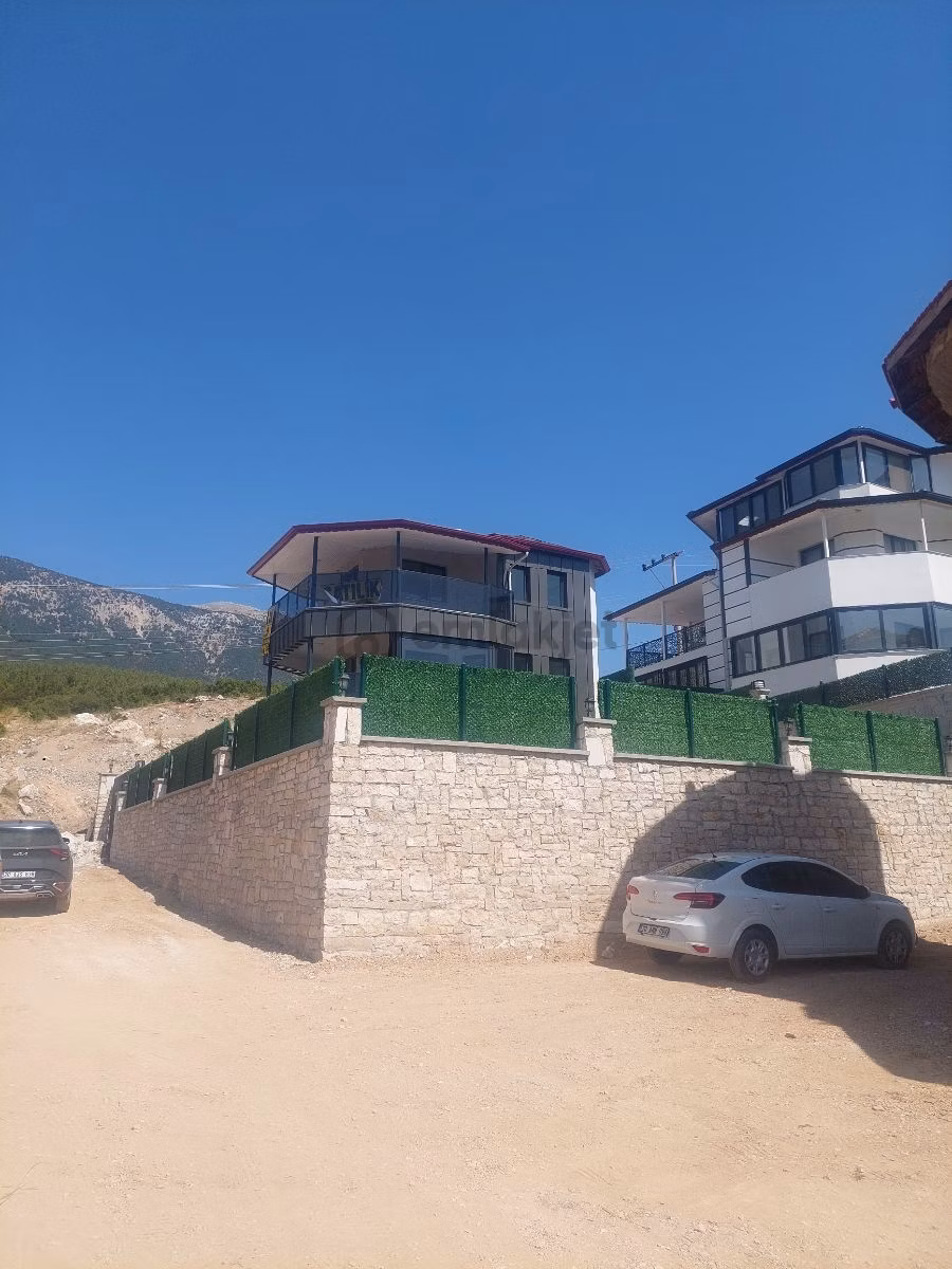 Cankurtaranda 326 M² Arsa İçinde Müstakil Villa - 15