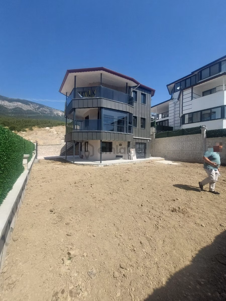 Cankurtaranda 326 M² Arsa İçinde Müstakil Villa - 8