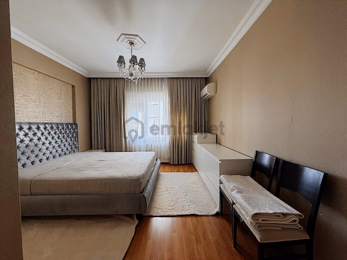 Meydankavağı'nda Merkezi Konum 3+1 Ara Kat Doğalgazlı Daire - 28