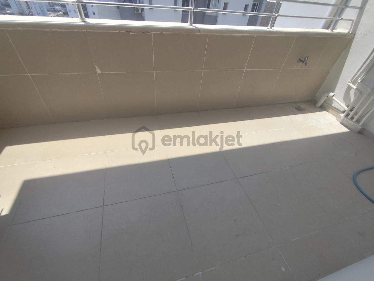Yeni Stadyuma Çok Yakın Konumu Güzel Daire - 13