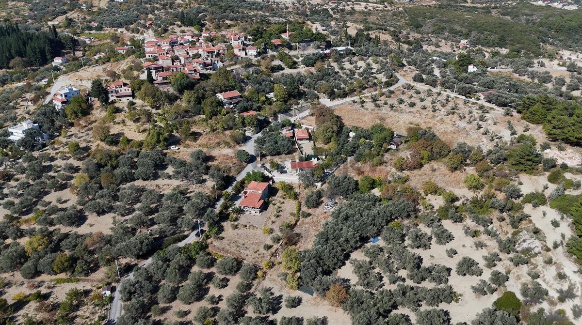 Karaburun İnecik Köyünde Satılık 453 M² Tarla - 10