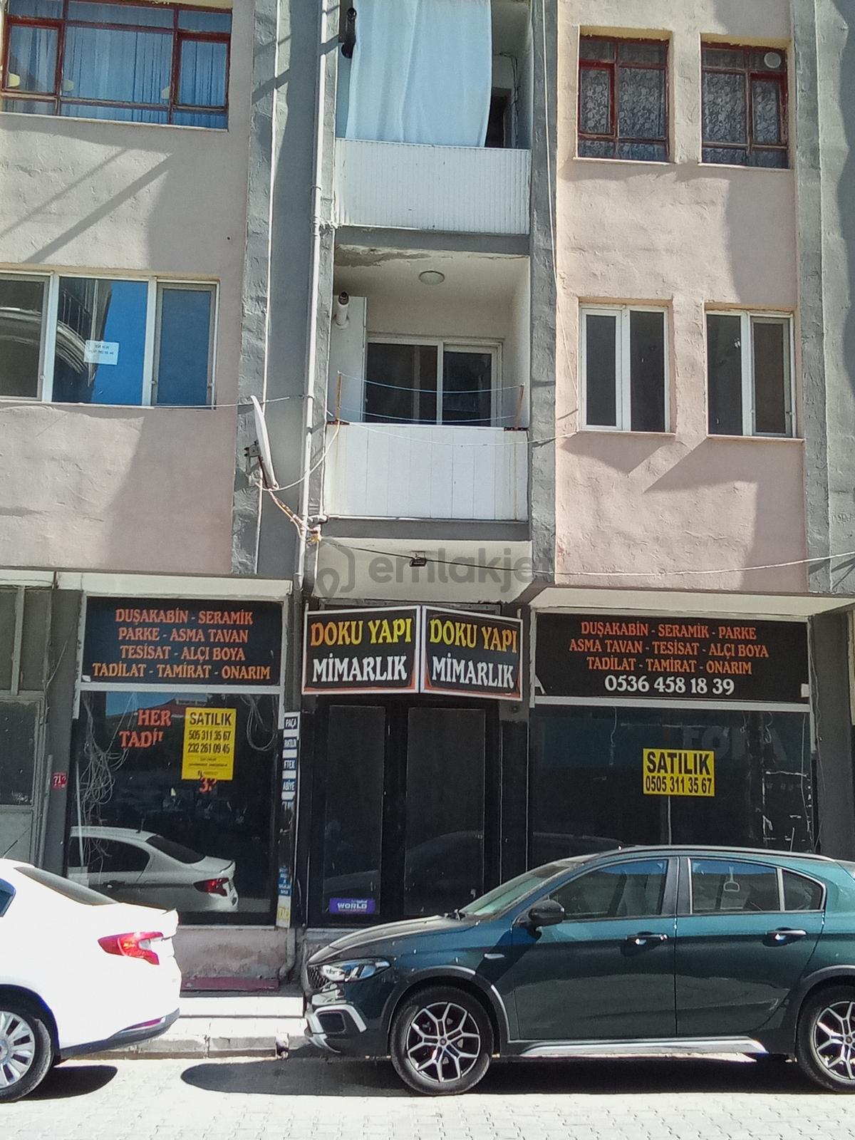 Balıkesir Burhaniye Mithatpaşa Caddesi Üzerinde Satılık Dükkan