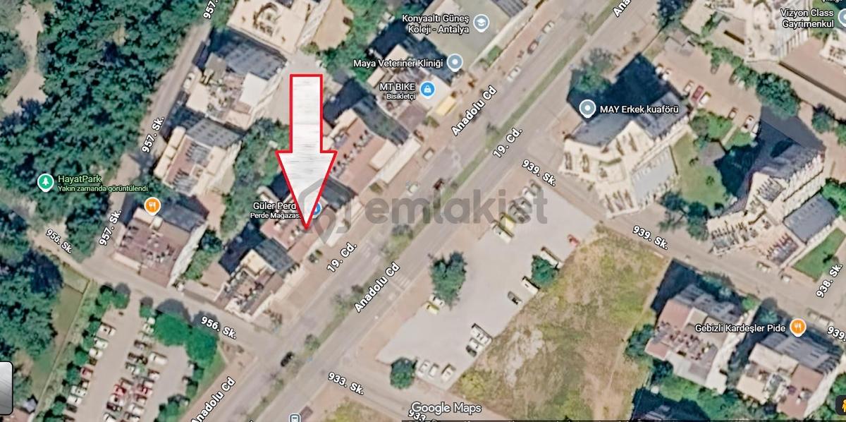 Hayat Park Yakını Cadde Üzeri Devren Kiralık - 3