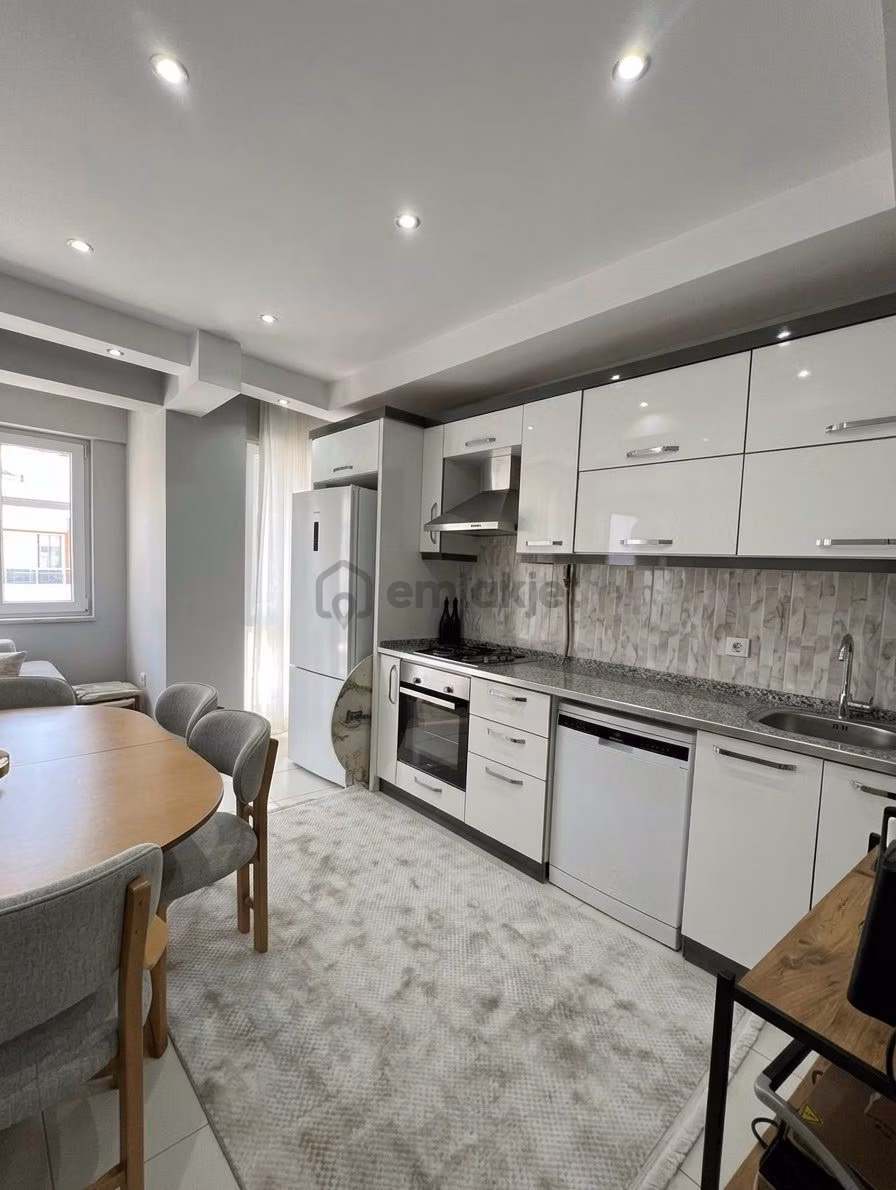 Remax Armadan Torbalı Tepeköy Mah Çarşıda Sınırsız Kredili Satlık 2+1 Daire