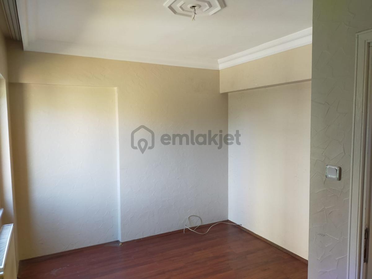 Berrak Sitesinde 2+1 Arakat Kiralık Daire - 18