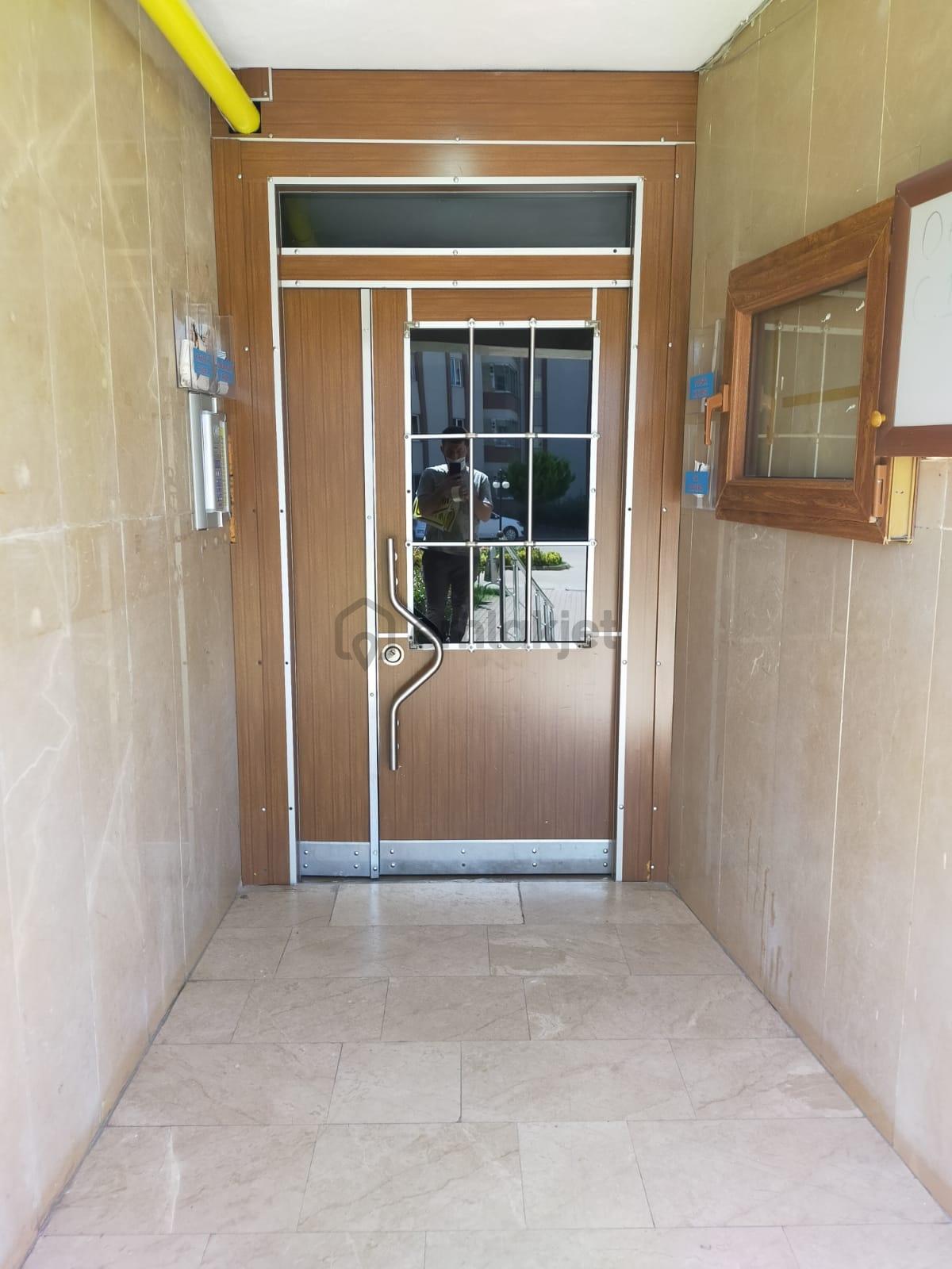 Berrak Sitesinde 2+1 Arakat Kiralık Daire - 23