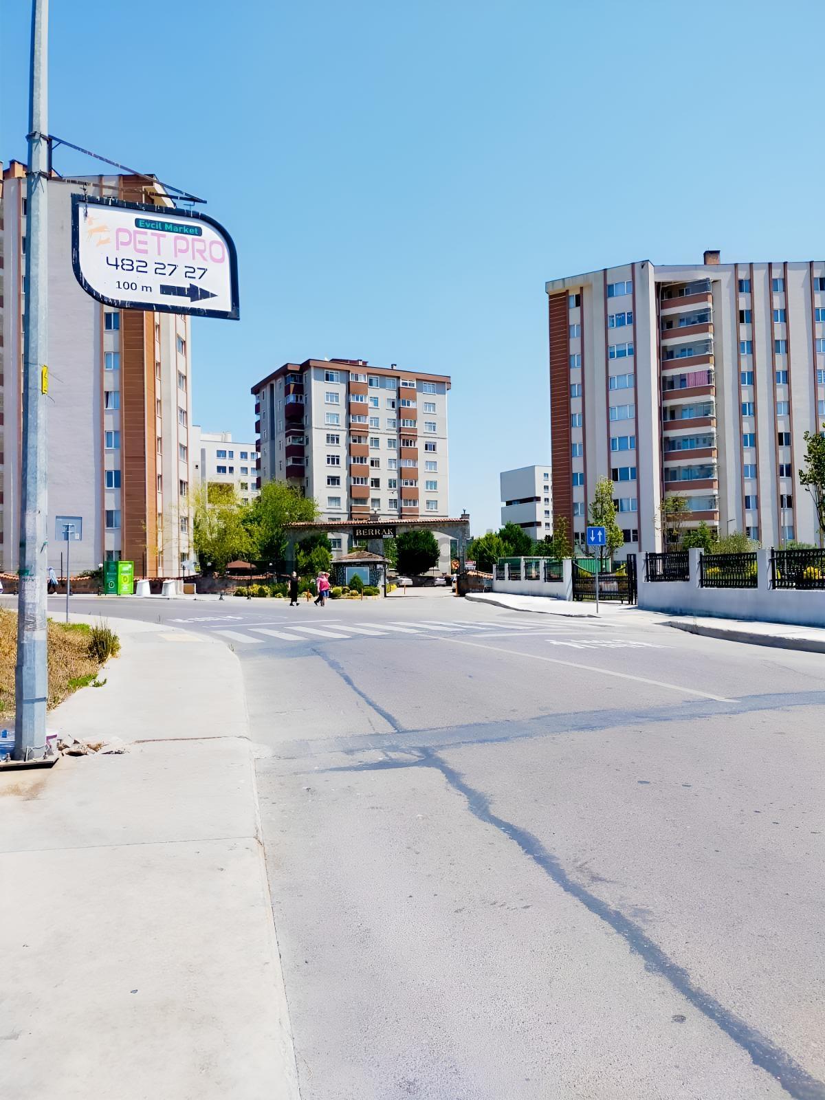 Berrak Sitesinde 2+1 Arakat Kiralık Daire - 33