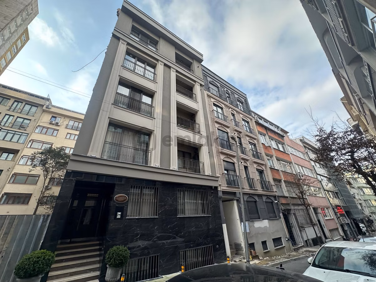 Şişli Merkezde Full Eşyalı 2+1 Kiralık Daire