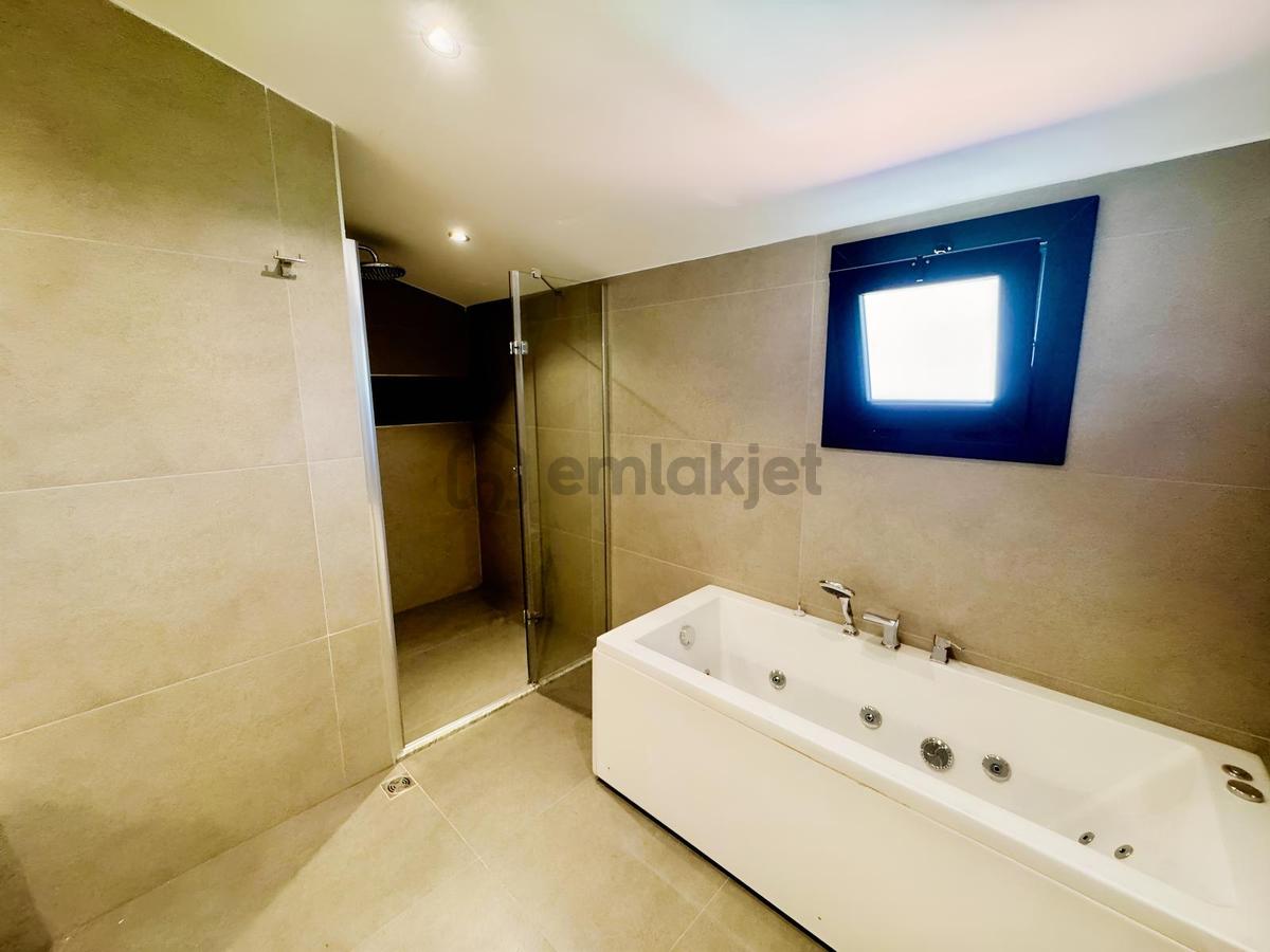 Select'ten Armutalan'da Satılık Bahçeli 4+1 Site İçinde Villa - 28