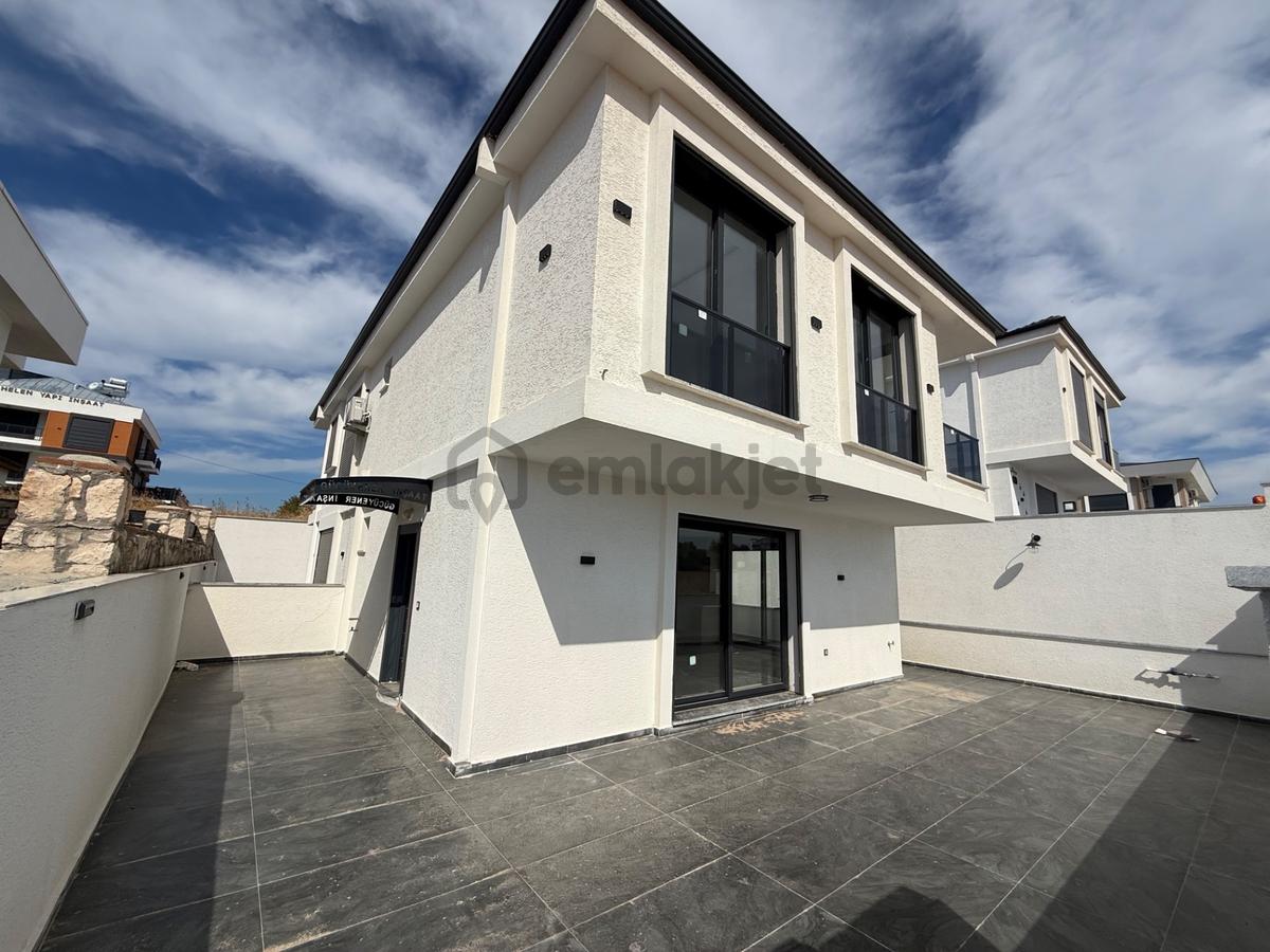 Didim Hisarda Kaçırılmayacak Fiyata 3+1 Villa - 4