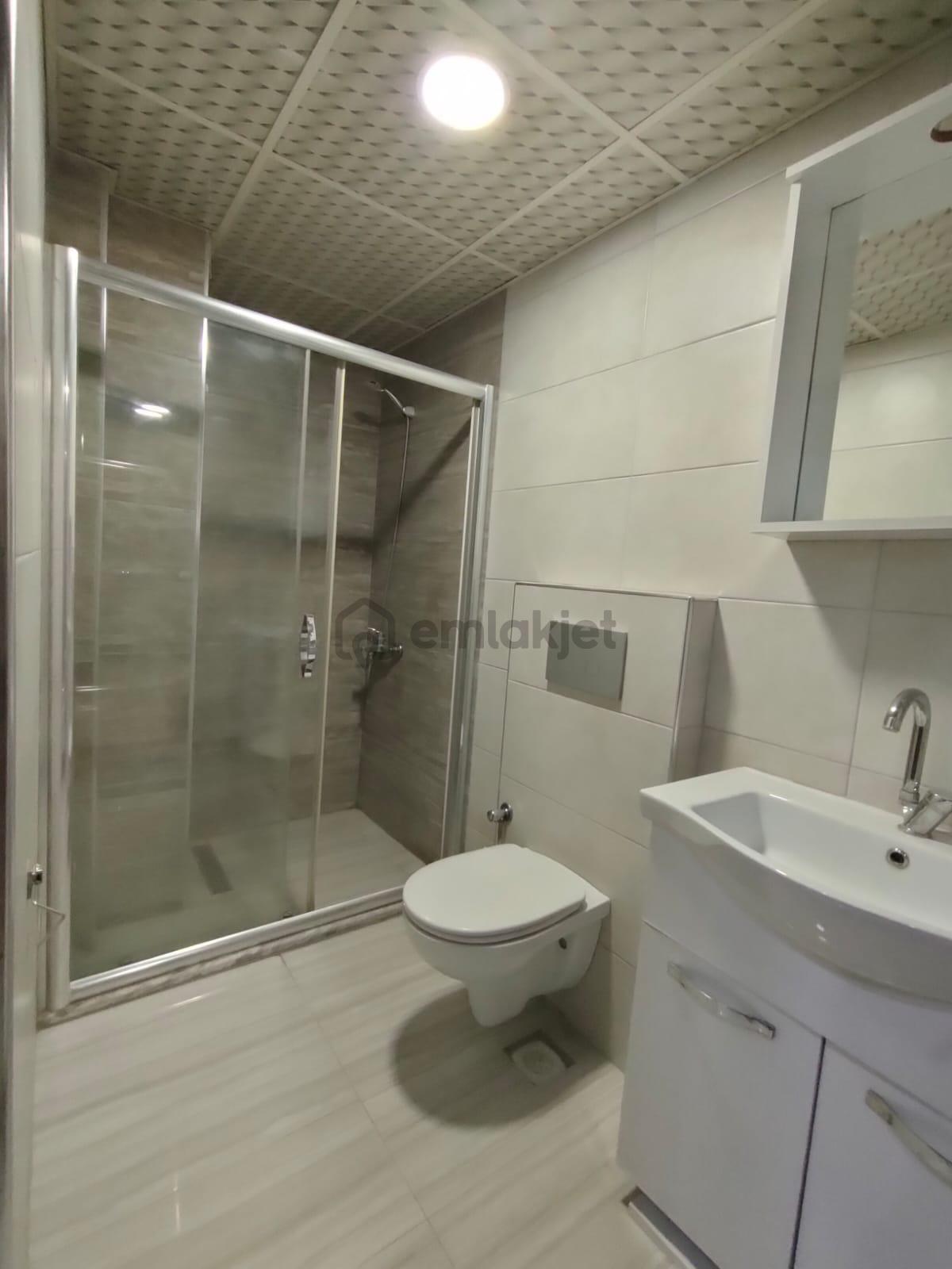 Sahibinden Zeytinköy'de Modern Tasarımlı Kiralık 1+1 Daire - 3
