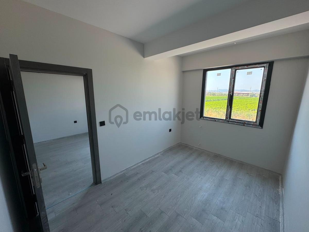 Sahibinden Sahibinden Bakırçay Üniversitesin Dibi Sıfır 1+1 Geniş Balkon - 8