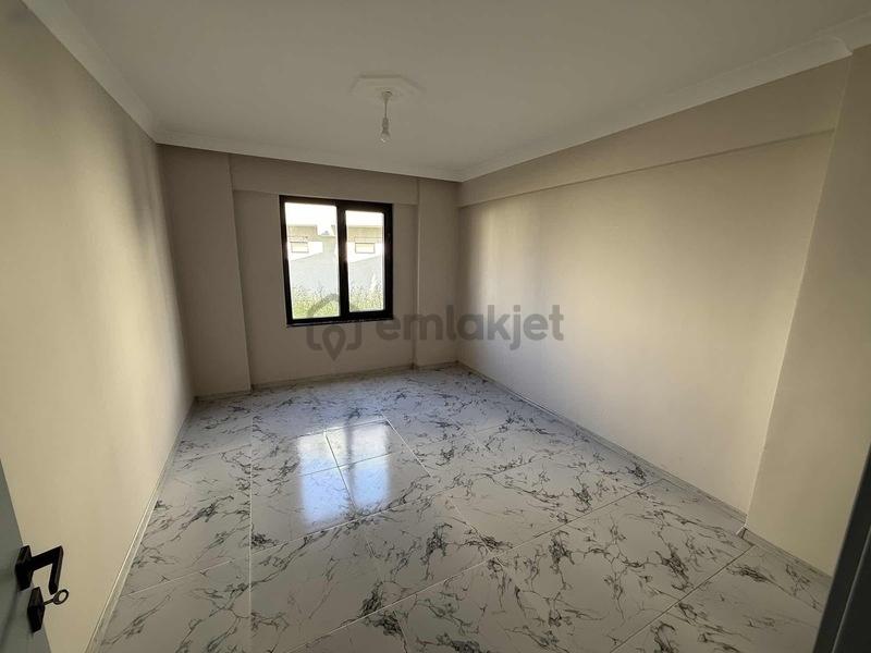Ömerciklerde Fırsat 3+1! 130 M2 Çift Balkon Ebeveyn Banyo - 13