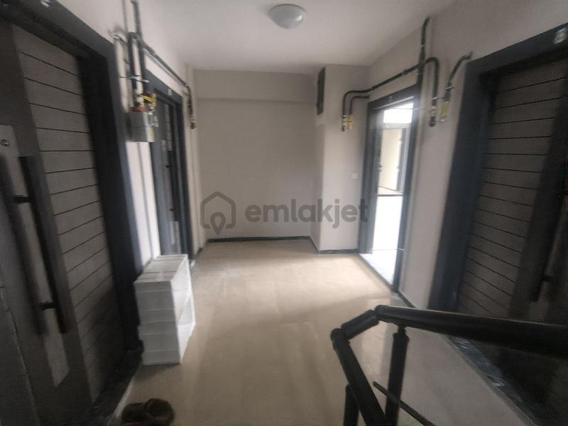 Vural Emlaktan Satılık 1+1 Daire | شَقَّةٌ لِلْبَيْع - 10