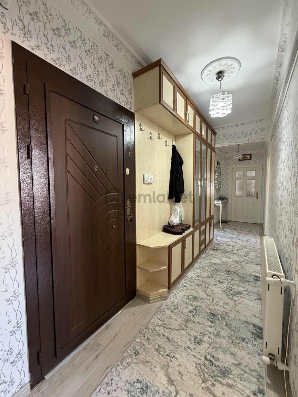 Esertepe Cadde Üzeri Manzaralı 140mt2 2. Kat 3+1 Çift Balkonlu! - 22