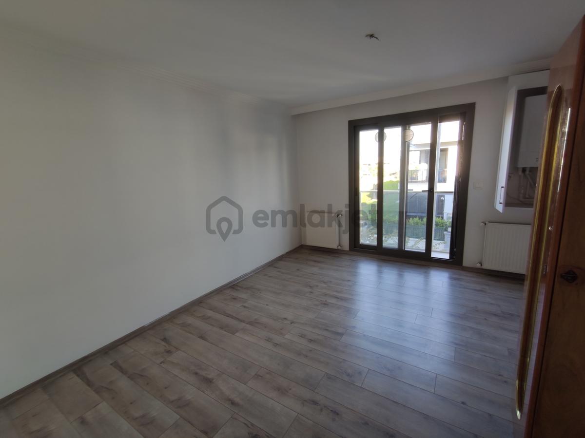 Q'zen Den Havuzlu Site İçerisinde 60m2 1+1 - 11