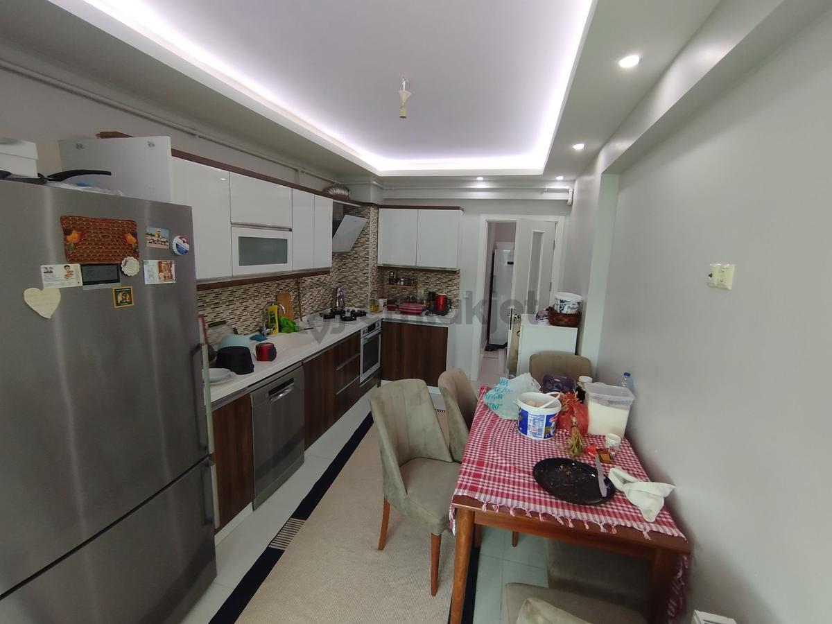 Yeski Emlâk İnşaattan Kiralık Daire 3+1 Site İçinde - 13