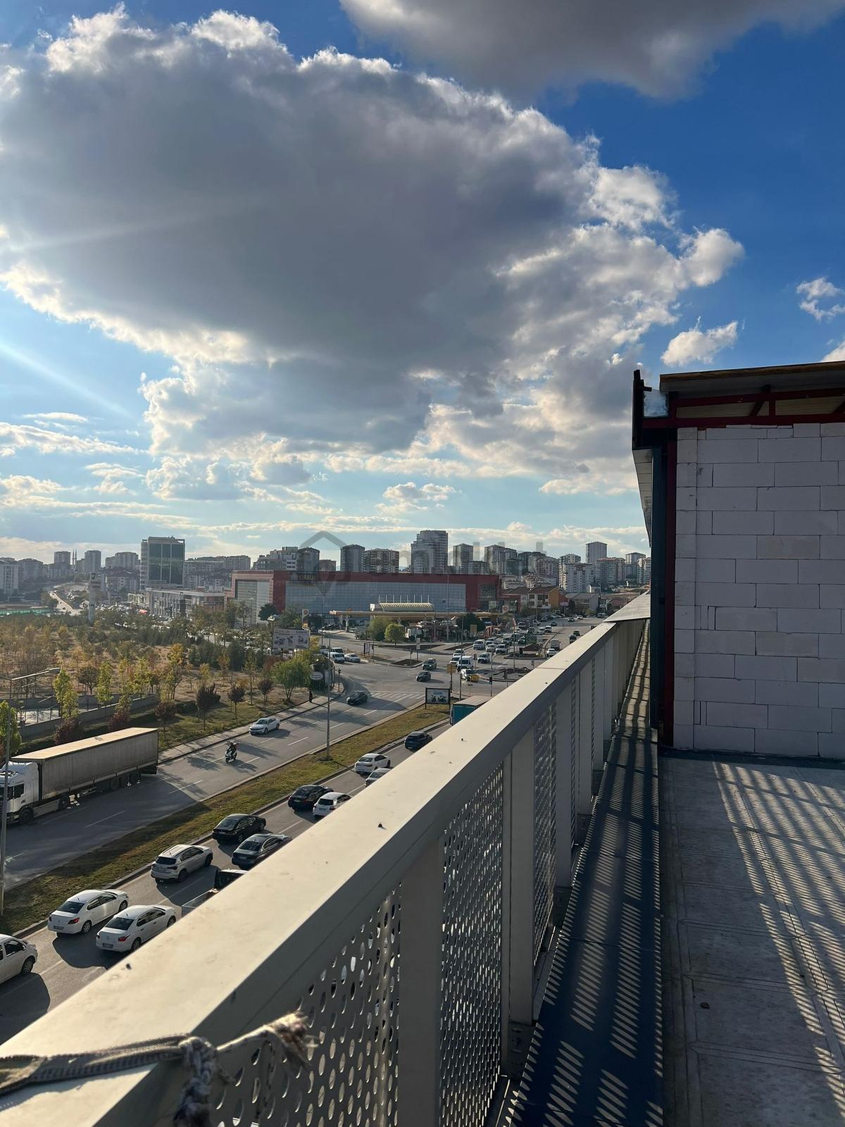 Köşe İvedik İş Merkezinde Bulvar Cepheli Satılık Dükkan - 7