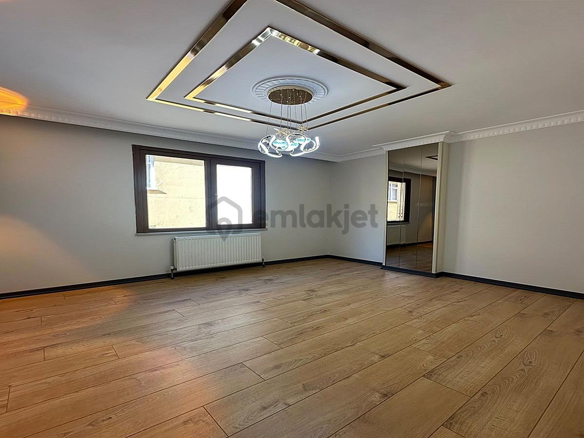 Metrobüse Yürüme Mesafesinde Ön Cephe Kat Mülkiyetli Lüx 2+1 Arakat Daire - 15