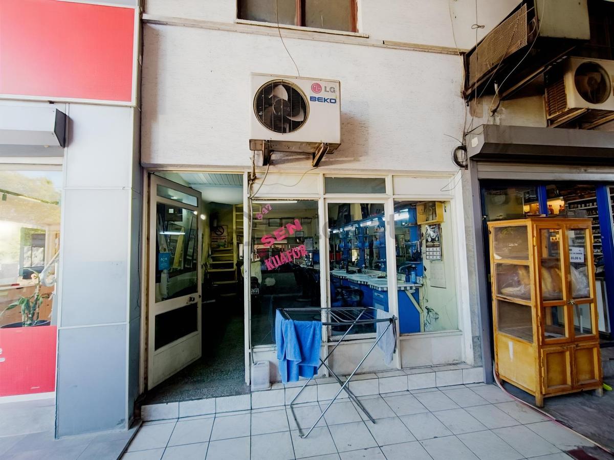 Toptancı Hali İçin'de Devren Kiralık Berber Salonu. - 5