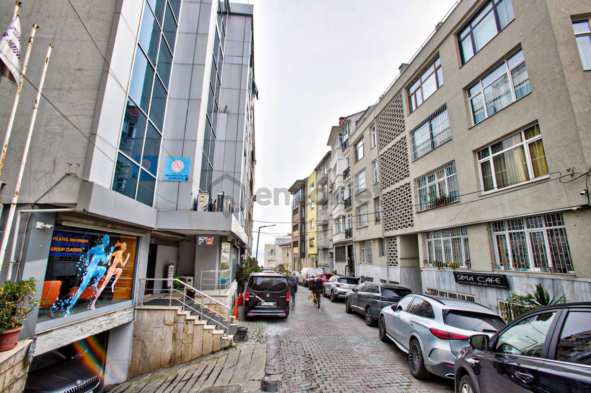 Gümüşsuyunda Boğaz Manzaralı, Geniş 2+1 Daire - 32