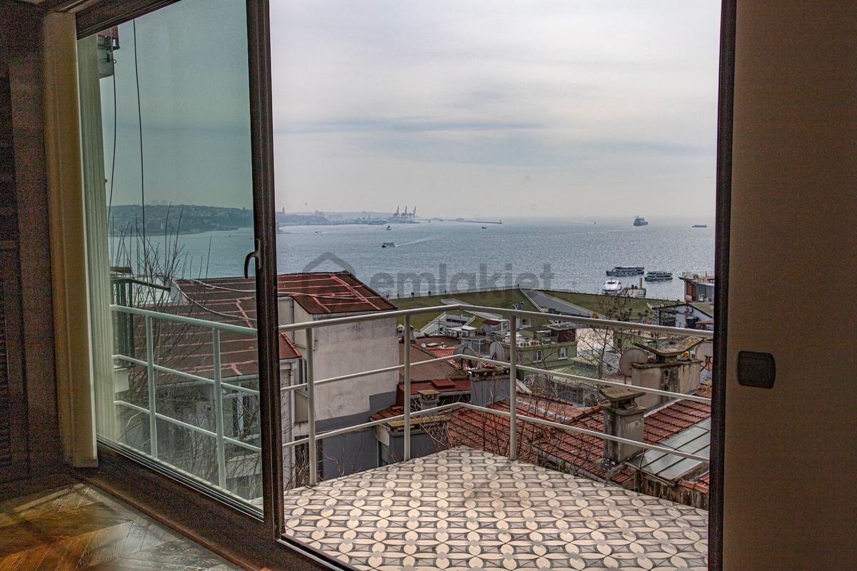 Gümüşsuyunda Boğaz Manzaralı, Geniş 2+1 Daire - 4