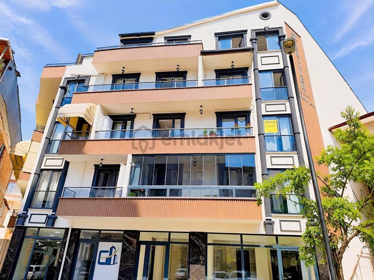 İzmit Kuruçeşme Merkezde Satılık 2+1 Oturuma Hazır Daire