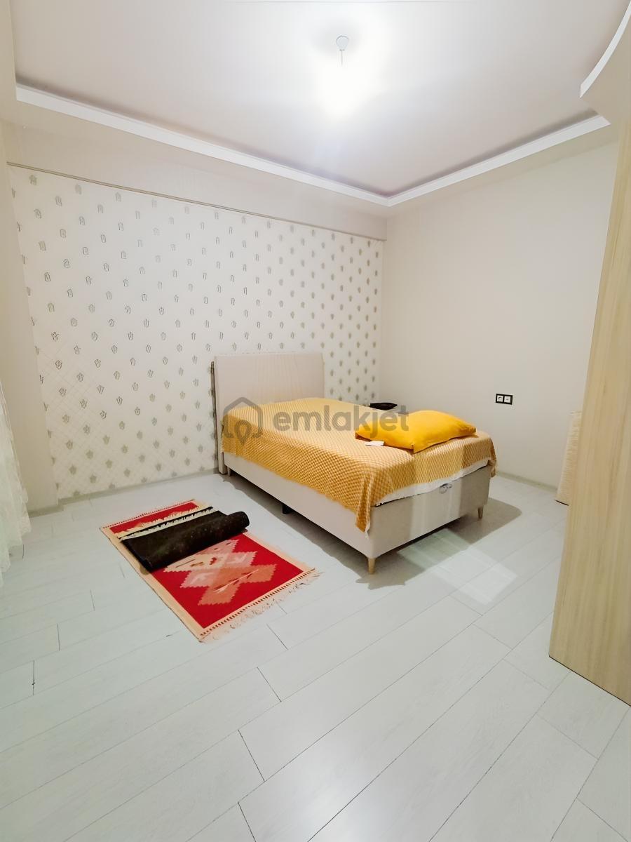 İki Daire Üzeri 100 Metrekare Lüks Daire - 12