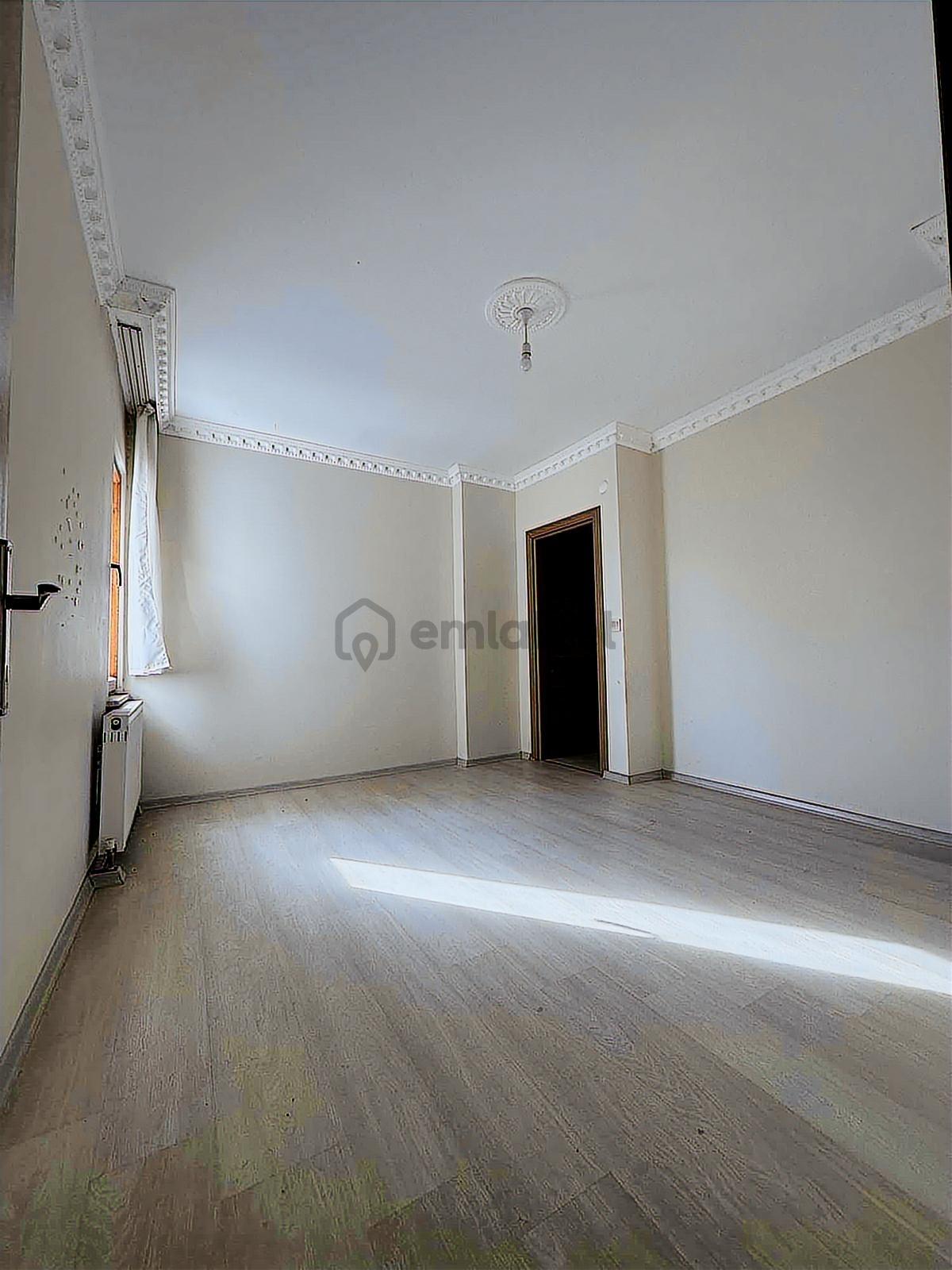 Tekirdağ Çerkezköy Veliköyde Cadde Üzerinde 2+1 Kiralık Daire - 2
