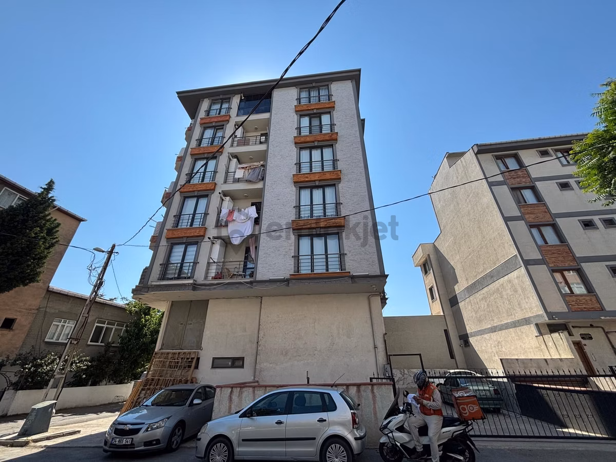 Pendik Kavakpınar Mahallesi Geniş Ve Ferah Satılık 2+1 Daire - 3
