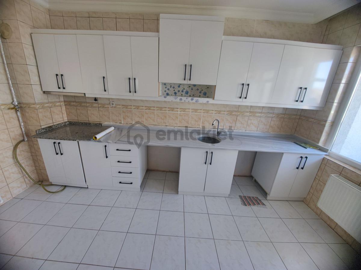 Global'den Masalpark'da Kiralık 3+1 Geniş Daire - 14