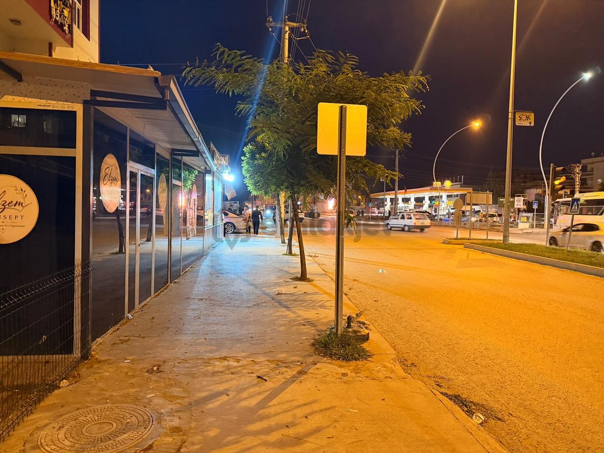 Koçtan Ana Ve İşlek Cadde Üzerinde Kiralık Dükkan - 4