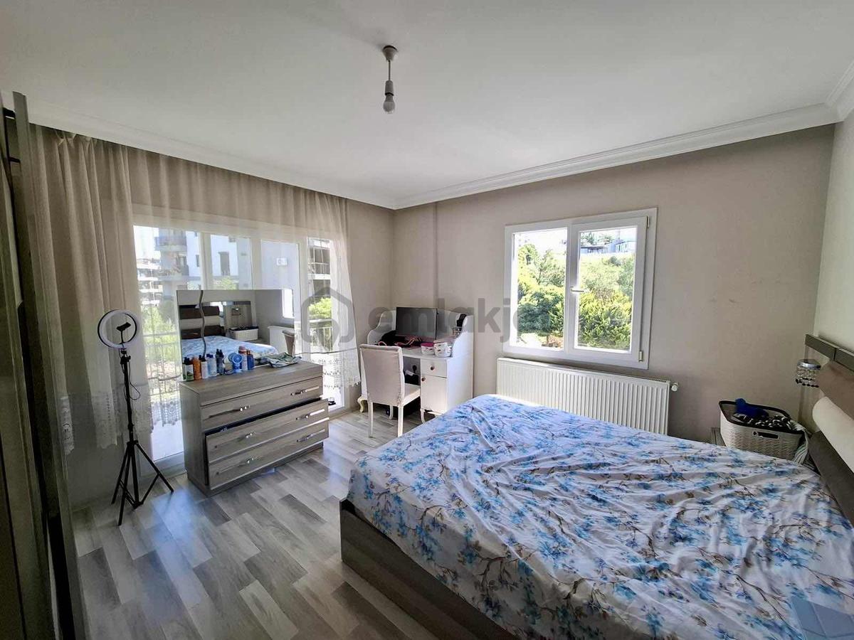 Kuşadası Deniz Manzaralı Satılık 3+1 Daire - 10