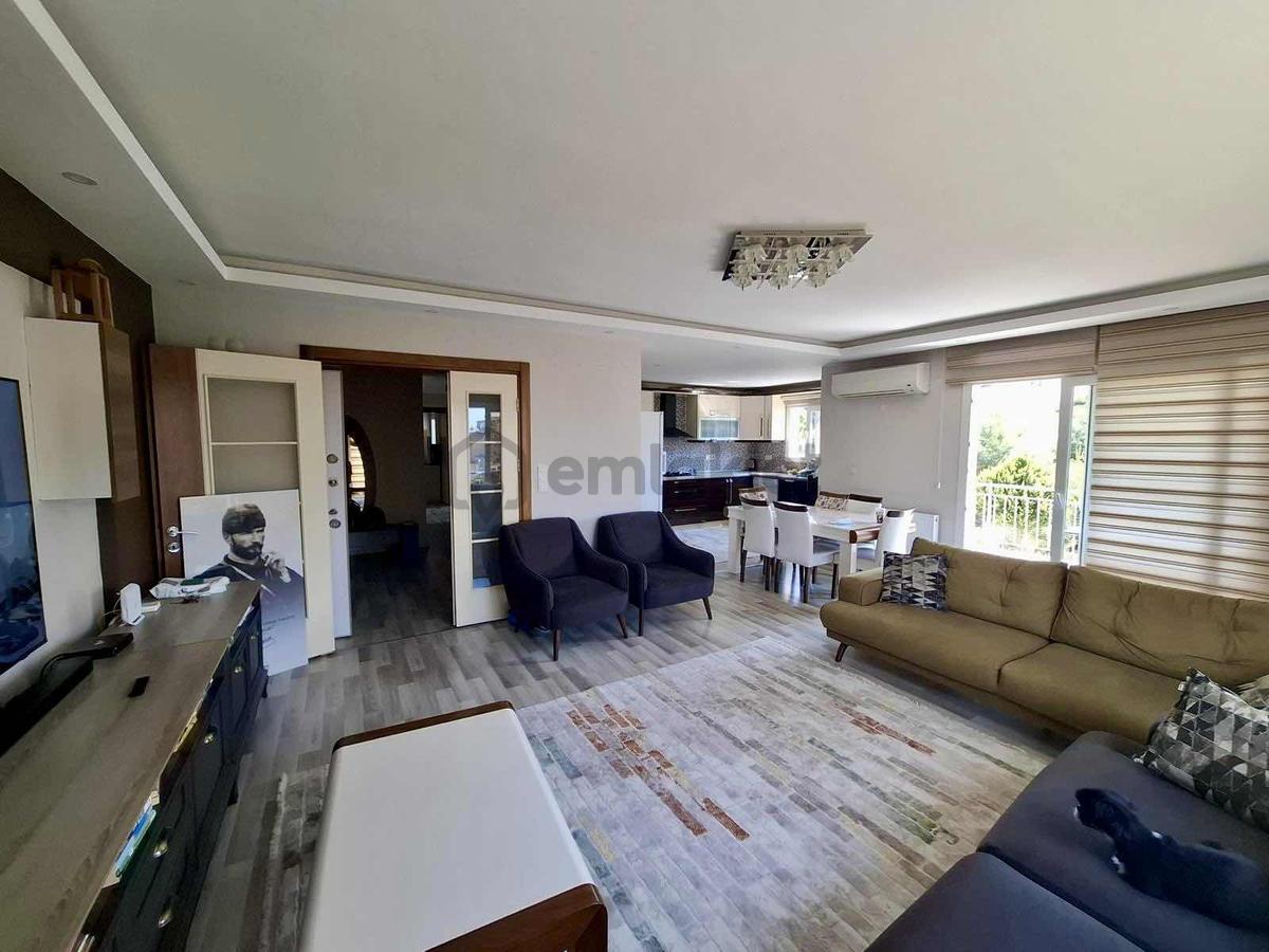 Kuşadası Deniz Manzaralı Satılık 3+1 Daire - 12